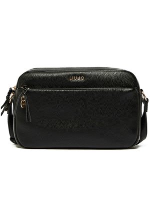 Zwarte leren schoudertas met een gestructureerde afwerking, gouden hardware, een voorzak met ritssluiting en een verstelbare schouderband. Bevat een logo-detail.