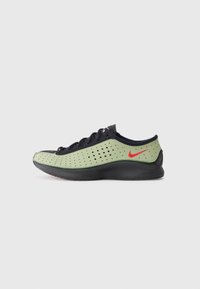 Sportbačiai - oil green/university red/black