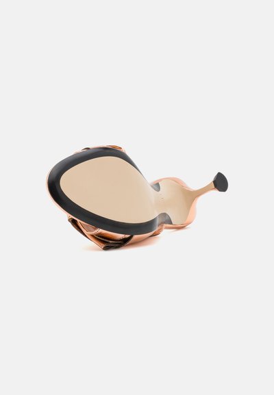 N°21 MULES - Mules à talons - copper