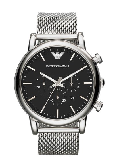 Silberne Chronograph-Uhr aus Edelstahl mit schwarzem Zifferblatt, silbernen Stundenmarkierungen, drei Hilfszifferblättern, einem Datumsfenster und Mesh-Armband.