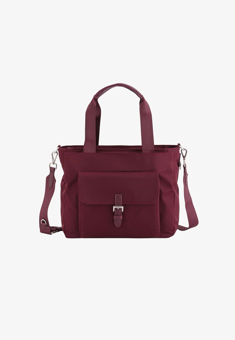 Burgundyröd toteväska i slitstarkt tyg, med dubbla handtag, justerbar rem, framficka med klaff och silverfärgade detaljer.