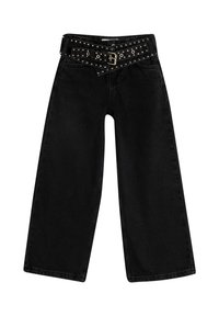 Svart denim byxor med vida ben som har ett nitat bälte med spänne. Tyget har en slät yta och designen är löst sittande.