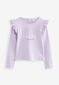 Lillā garām piedurknēm krekls ar ruffled plecu akcentiem, ar izdrukātu "BAKER LONDON" logotipu un lielu "T" spīdīgā materiālā.