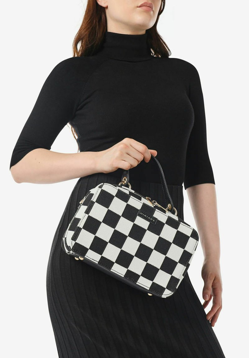 Miriade SOLANA - Borsa a mano - nero