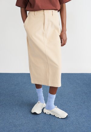 SKIRT - Uska suknja - brown