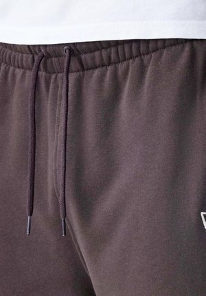 New Era, MLB MIDI LE JOGGER BB NEYYAN  BRS - Pantaloni sportivi - dark brown
