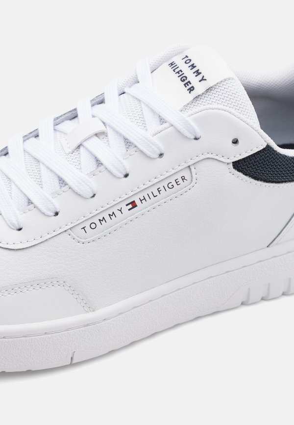 BASKET CORE LITE - Trainers4