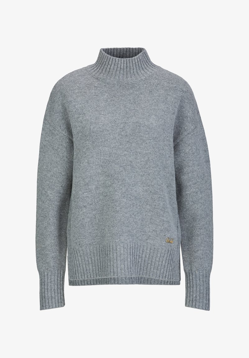 Grijze gebreide trui met een hoge ribgebreide nek, drop shoulders en ribgebreide manchetten. Bevat subtiel logo detail aan de zoom. Zachte textuur.