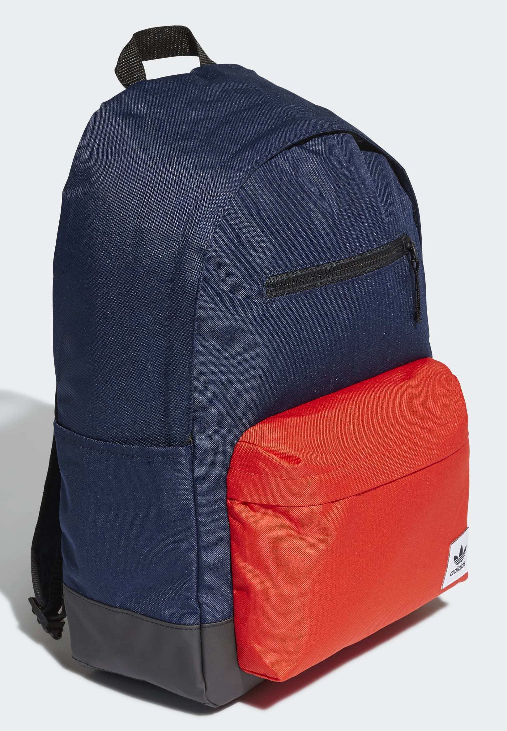 premium essentials modern backpack
