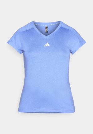 Lys blå trenings T-skjorte med korte ermer, V-hals-design og hvit Adidas-logo på brystet. Laget av glatt, lett stoff.
