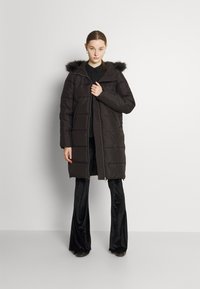 JDY JDYELI SUNNY LONG PADDED  - Casaco de inverno - black
