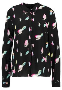 Camisa negra de manga larga con cuello abotonado, que presenta un patrón abstracto multicolor de formas en rosa, azul claro y amarillo.