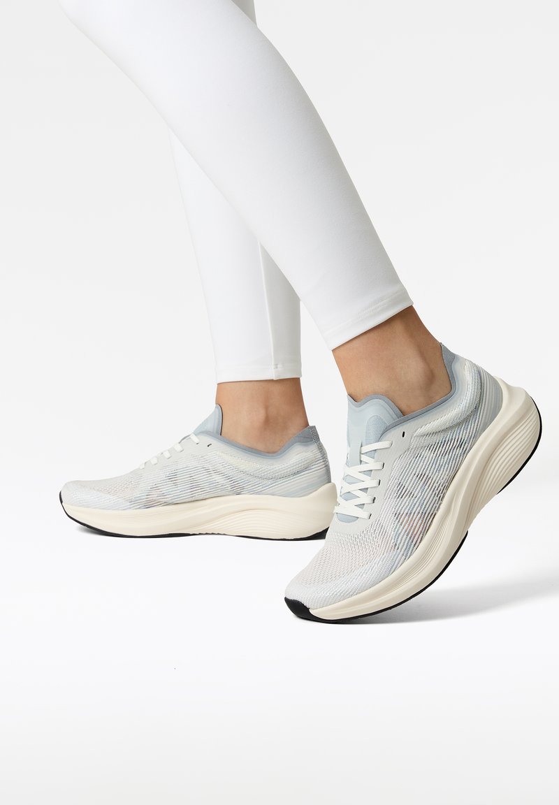 OYSHO LONG-DISTANCE - Chaussures de running sur route - blue/bleu - ZALANDO.FR