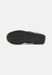 Saucony JAZZ ORIGINAL UNISEX - Sneakers laag - off white/navy