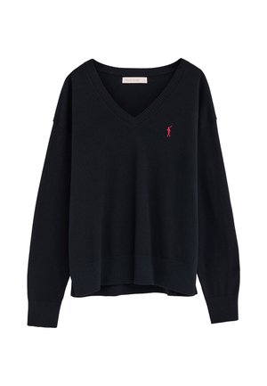 Sort V-hals langærmet sweater med rød broderet polospillerlogo på venstre bryst og ribstrikkede manchetter og kant.