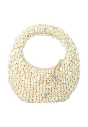Borsa beige con manico arrotondato, decorata con grandi perle irregolari simili a perle e un piccolo dettaglio con coulisse all'apertura.