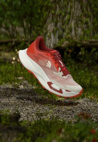 Δεν επιλέχθηκε, lava red/calacatta