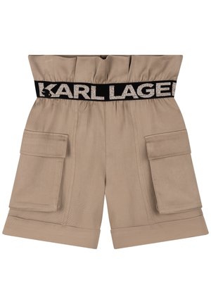 Beżowe szorty cargo wykonane z wytrzymałej tkaniny, z szerokim czarnym pasem z logo "KARL LAGERFELD" oraz dwoma bocznymi kieszeniami.