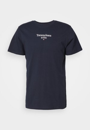 Marineblaues kurzärmeliges T-Shirt mit "Tommy Jeans ©1985" und kleinem weißen Logo auf der Brust.