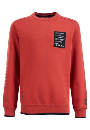 Rotes Sweatshirt mit langen Ärmeln und Rundhalsausschnitt mit schwarzem "N.Y.C" Schriftzug auf Brustpatch, Ärmel und Saumdetails.
