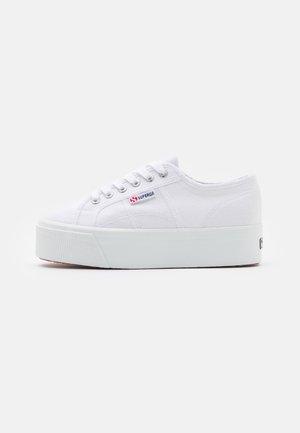 Sneakers - white