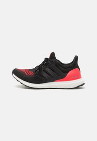 Ikke valgt, core black/lucid red