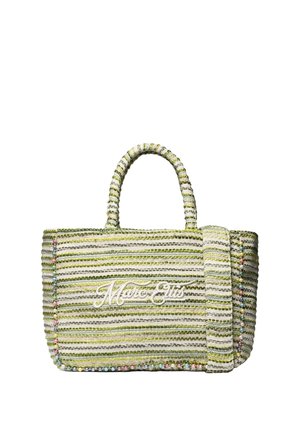 Borsa intrecciata a righe verdi e bianche con manico, tracolla laterale, perline decorative e "Marc Ellis" ricamato sul davanti.