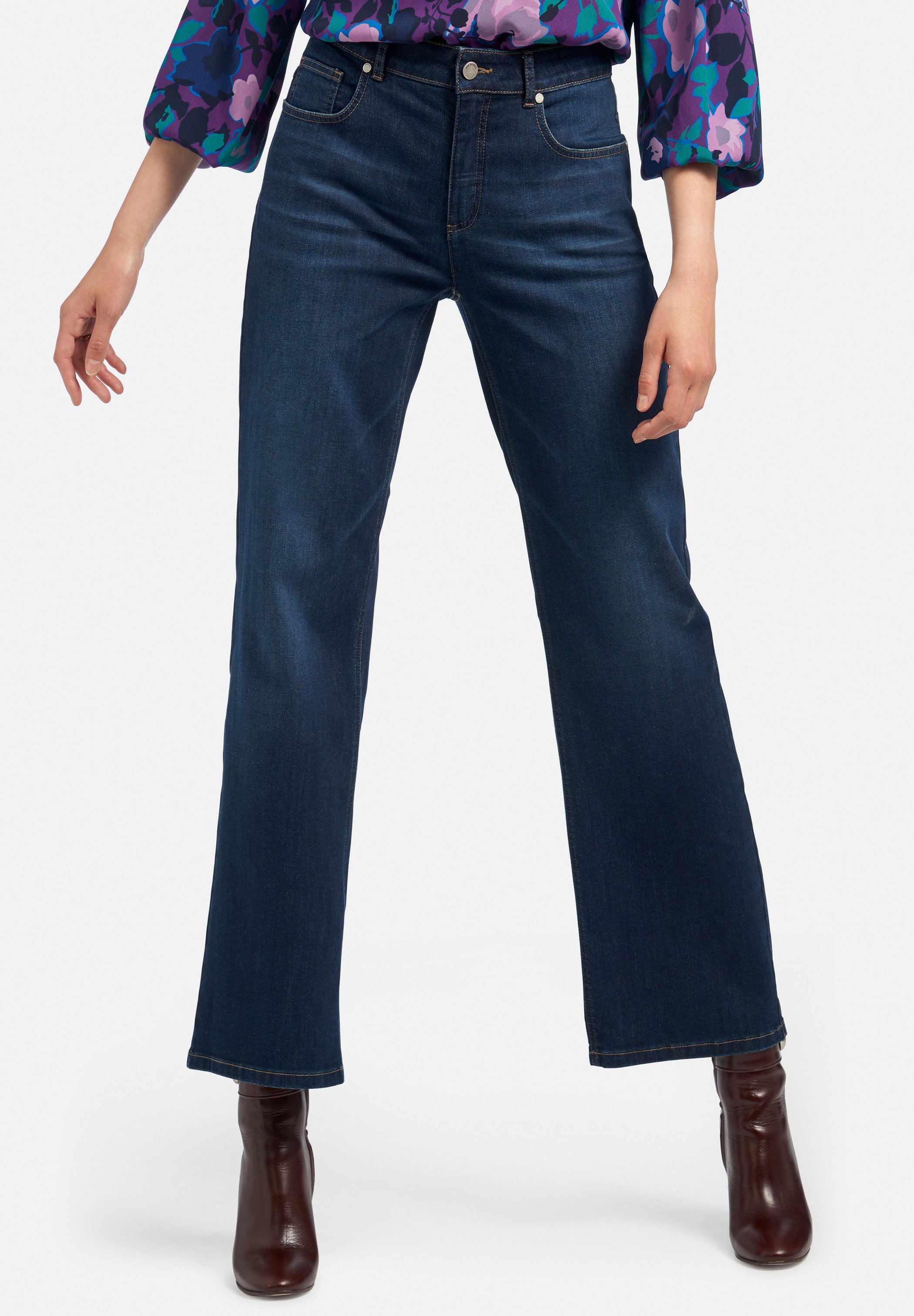 Uta Raasch Flared Jeans - blue denim - Zalando.de