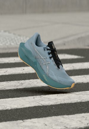 ASICS, NOVABLAST 6 - Обувки за бягане по асфалт - lite show/orange glow