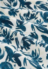 TOM TAILOR Bluse - blue abstract floral design
