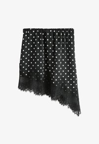 Non sélectionné, black white spot