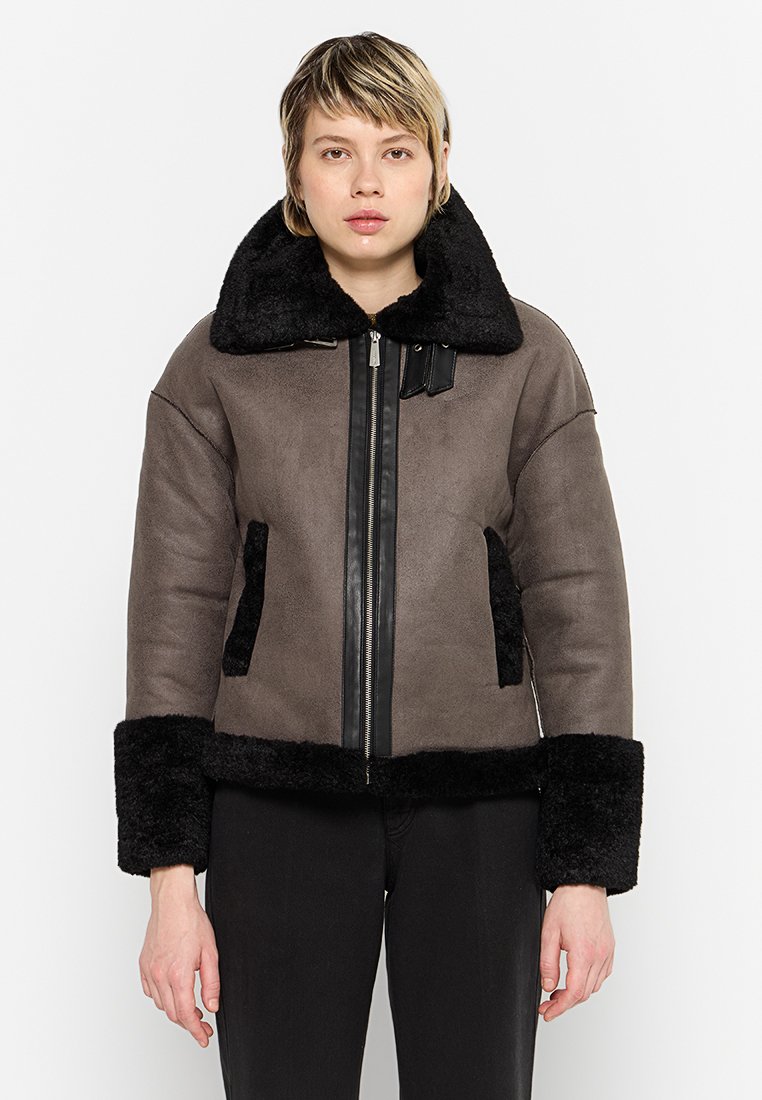 Oakwood Jas donkergrijs