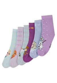 Seis pares de calcetines de colores variados: azul claro, lavanda, púrpura y azul con estampados de personajes, patrones y una textura suave.