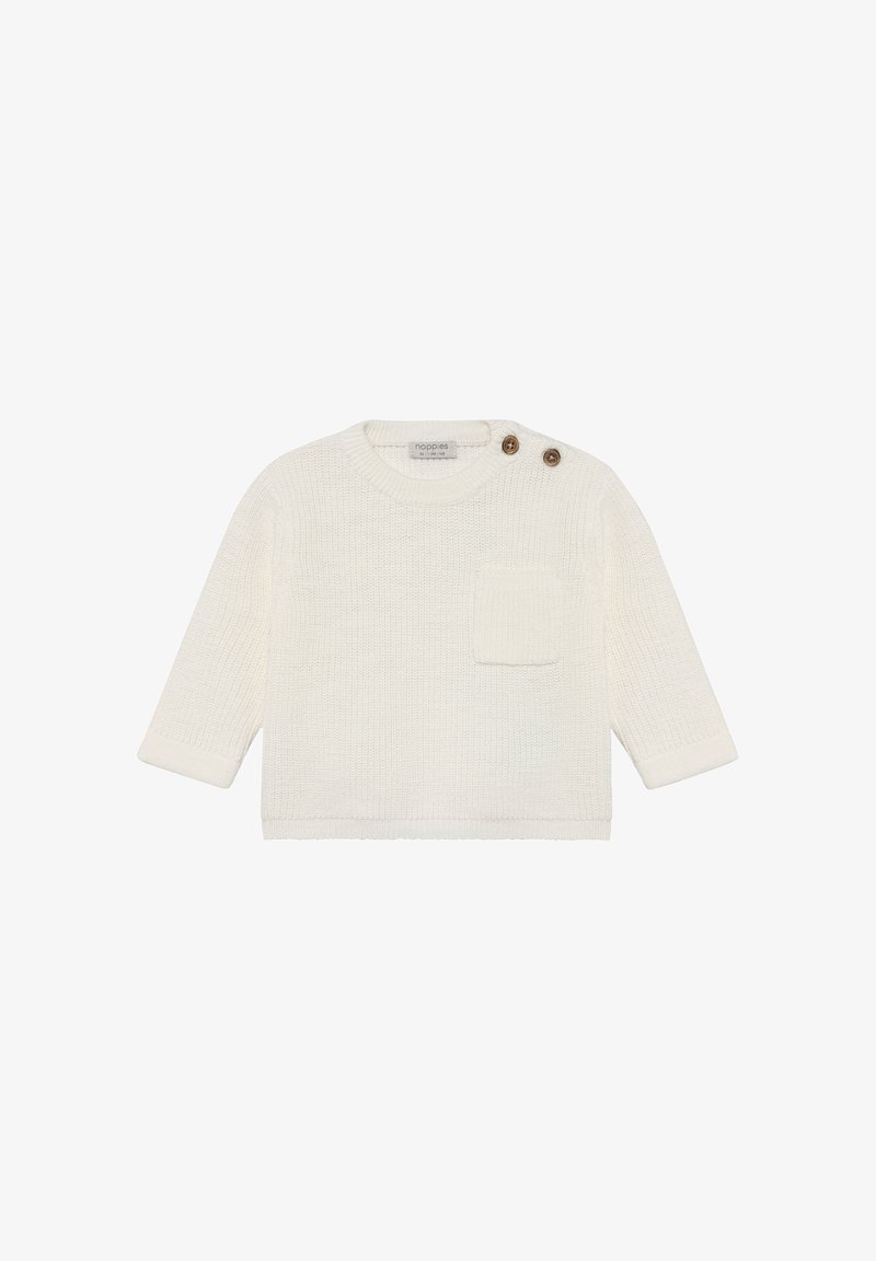 Witte gebreide peutertrui met lange mouwen, ronde hals, borstzakje en twee bruine knopen op de schouder. Zachte textuur.