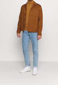 Bertoni Strickpullover - light brown