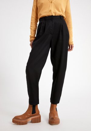 ARETAA - Broek - black