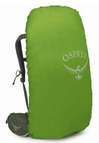 Copriventos per zaino impermeabile verde realizzato in nylon, con un grande logo e una tasca laterale con cerniera per riporre oggetti. Texture liscia, design leggero.