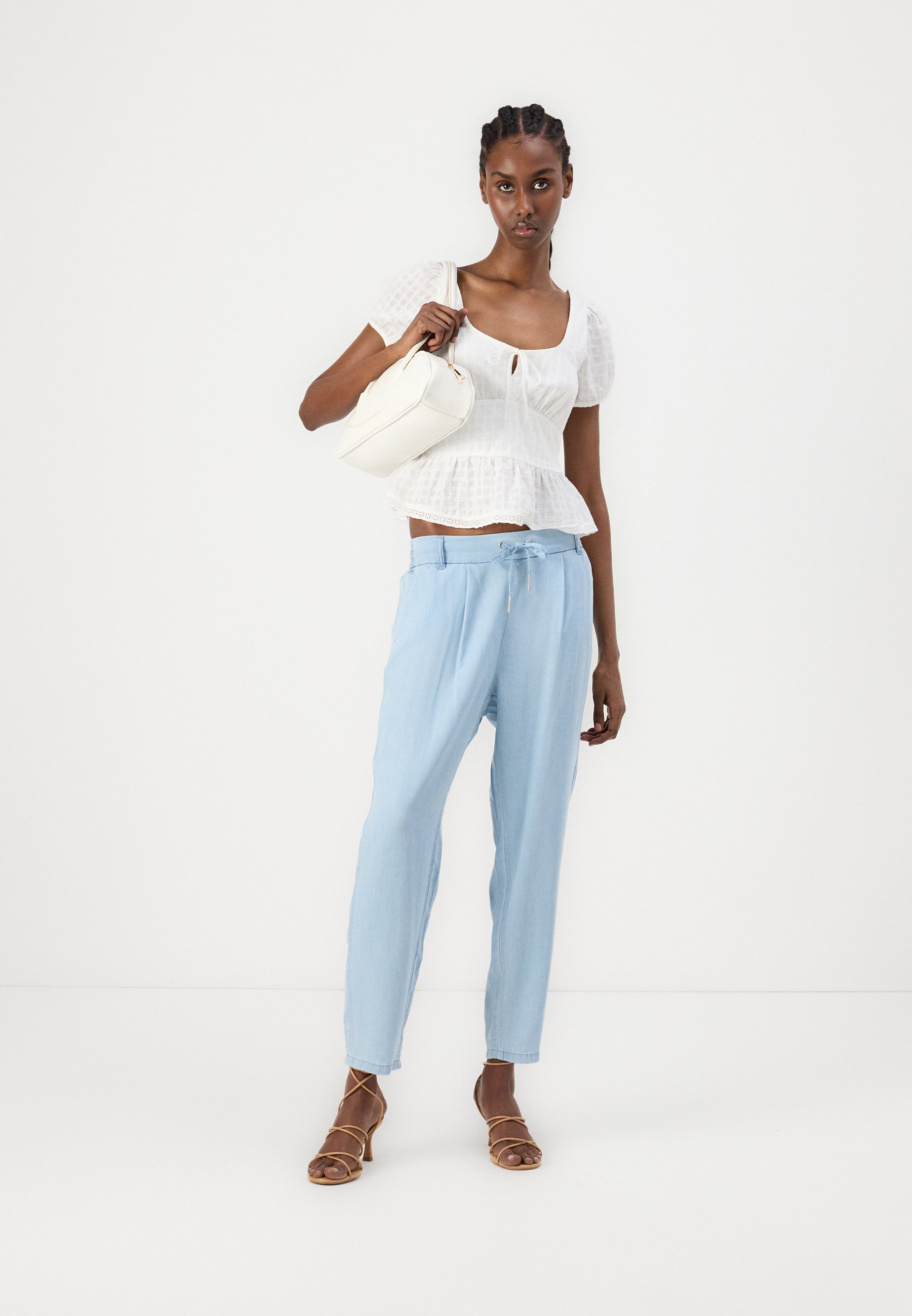 Hollister Co. PEPLUM - Print T-shirt - bright white/white
