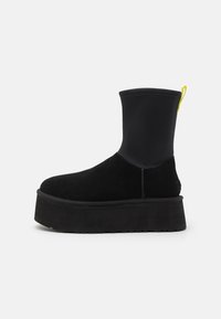 UGG Botki na platformie