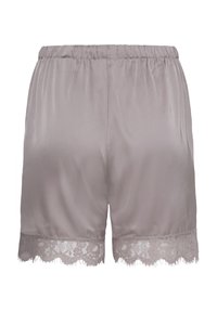 Shorts de détente gris soyeux avec taille élastique et bordure en dentelle florale à l'ourlet, présentés à plat sur fond blanc.