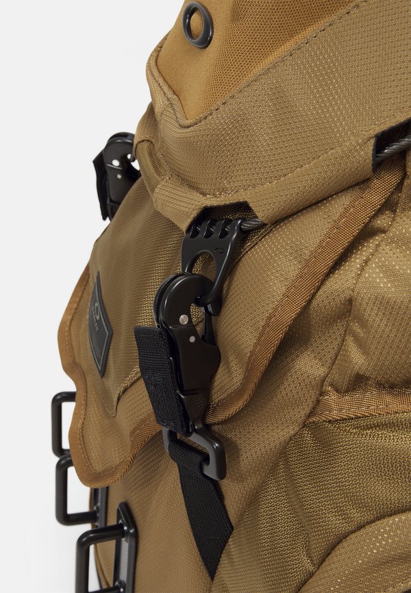 KITCHEN SINK UNISEX - Backpack - total coyote4