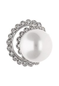 Stříbrné náušnice s velkou bílou perlou uprostřed, obklopené kruhovým halo z malých čirých drahokamů s texturovaným designem.