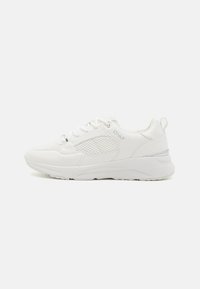 Unselected, white