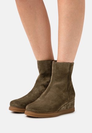 Unisa, Bottines compensées - dark green