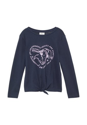 Marineblauwe longsleeve t-shirt met een frontafbeelding van een paard en roze tekst. Heeft een geknoopt hem aan de taille, gemaakt van katoenen materiaal.