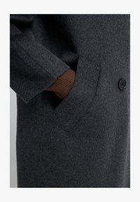 Niet geselecteerd, anthracite