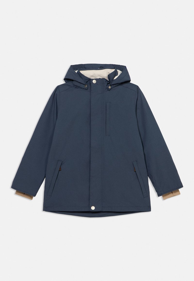 Μπλε ζαφείρι μπουφάν με κουκούλα, με φερμουάρ μπροστά, κουμπιά τύπου σναπ και πλαϊνές τσέπες. Λείο ύφασμα και αντίθετη εσωτερική επένδυση.