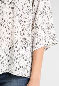 Soyaconcept Camicetta - off-white