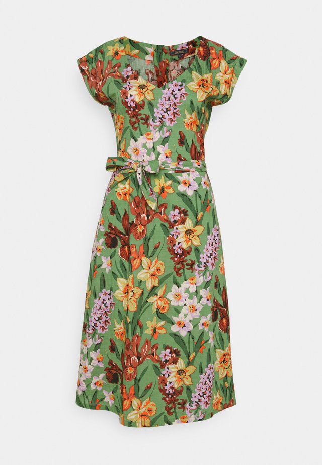 VERA DRESS TULA - Korte jurk - jungle green