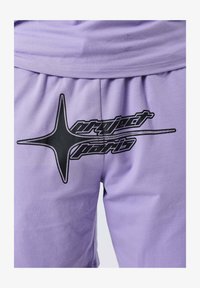 Non selezionato, lila